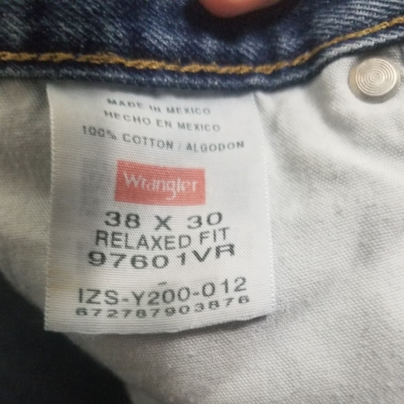 Wrangler relaxed 38 x 30 men's jeans - Picture 3 of 6
